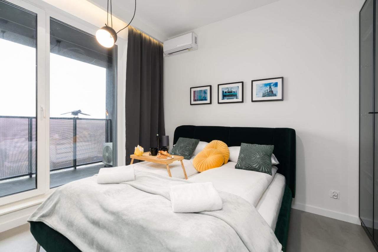 Widokowy Apartament Wojciechowskiego Parking I Loggia By Renters Prestige Poznań Extérieur photo
